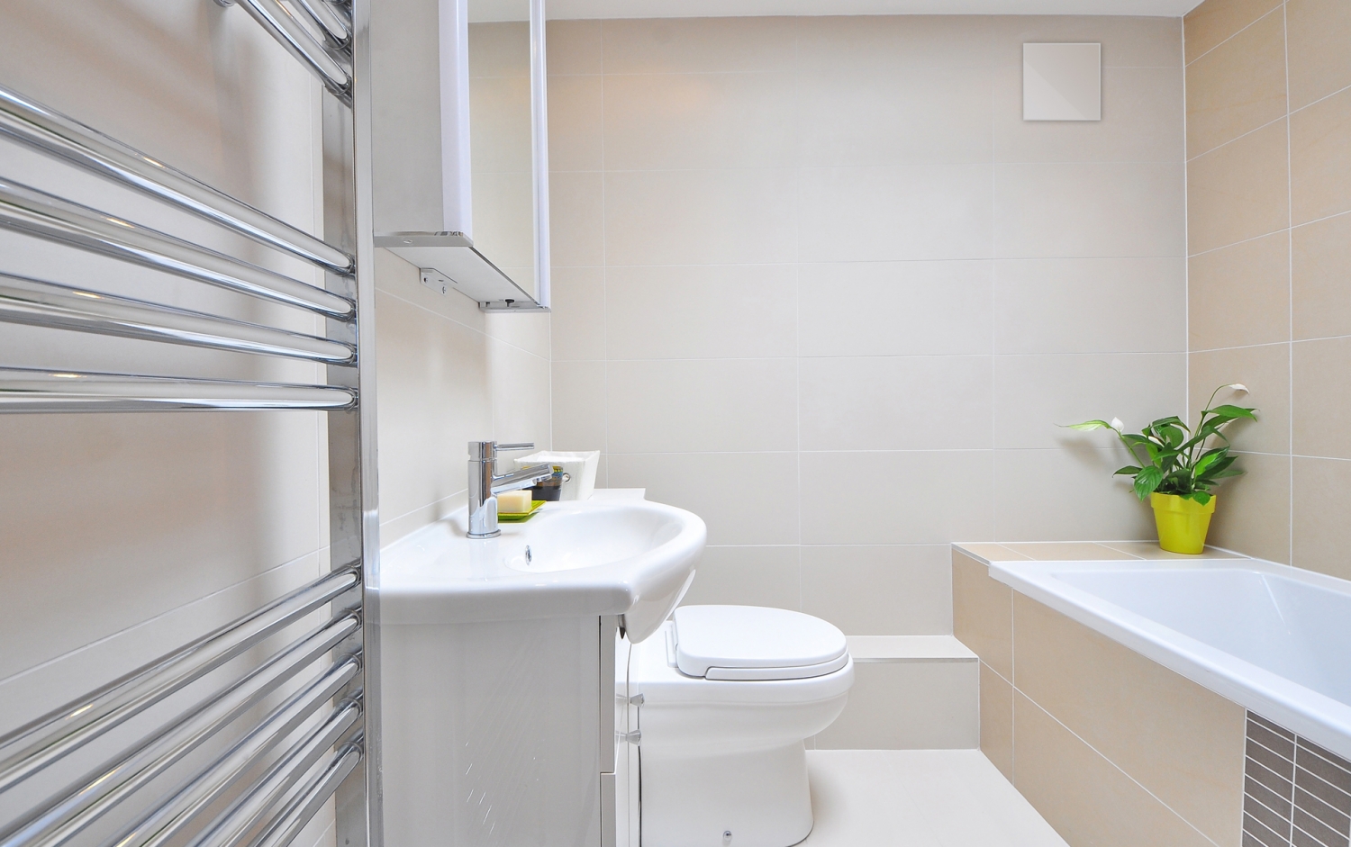 Анемостат со стеклянной внешней частью FOZA D 150 мм. Глянцевое стекло 260х260 мм. Цвет Белый. RAL 9003