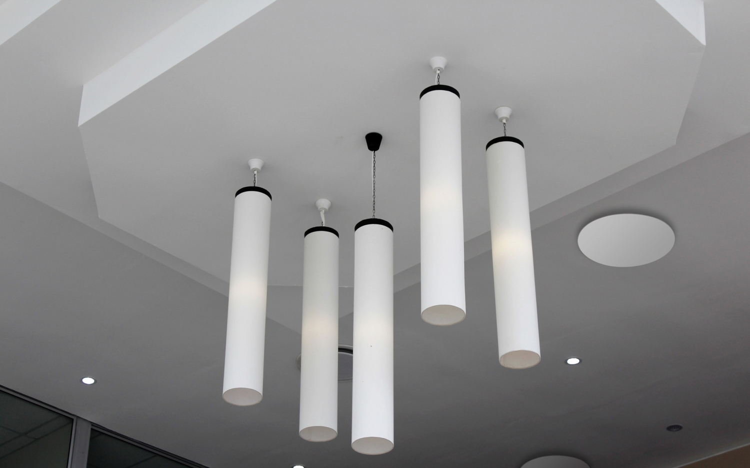 Анемостат со стеклянной внешней частью FOZA D 150 мм. Глянцевое стекло 260х260 мм. Цвет Белый. RAL 9003