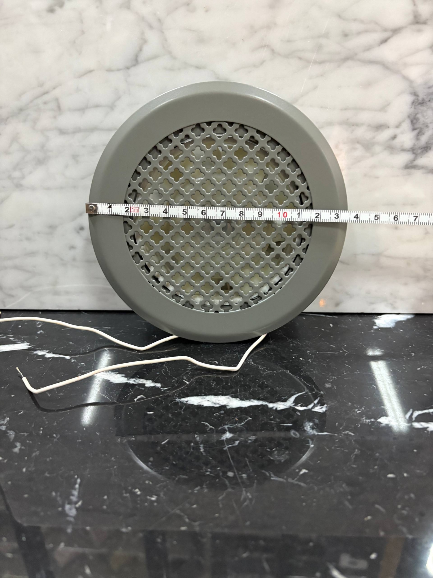 Диффузор на магнитах с вентилятором ТД100 серый орнамент фигурный 100 мм